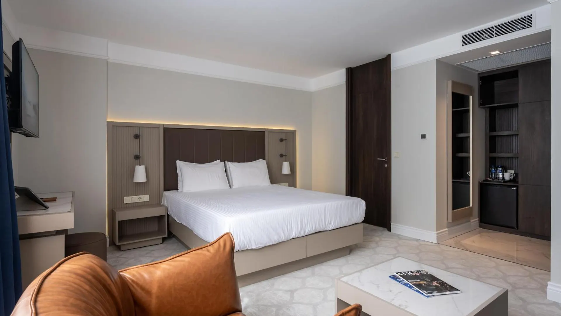 Noble Pangalti Hotel Istanbul 0*,